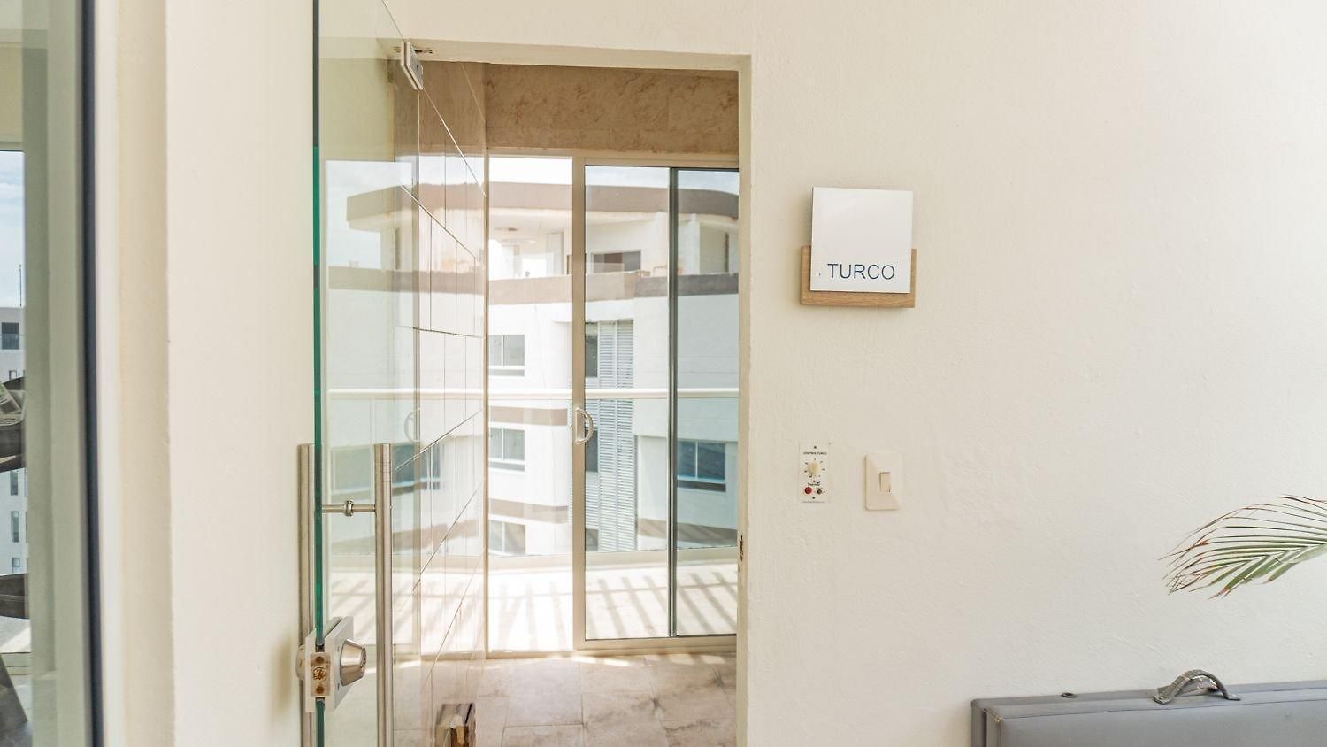 Apartamento Dq1301 | 2h Jacuzzi Privado + Piscina Infinita *